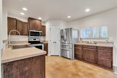 110 N Tanner Court, Burnet, TX 78611 - Photo 8