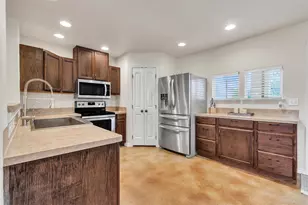 110 N Tanner Ct, Burnet, TX 78611 - Photo 8