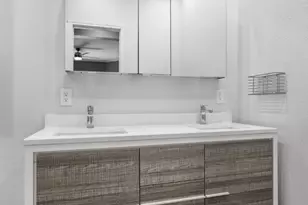 1741 Spyglass Dr, Austin, TX 78746 - Photo 16