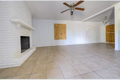 1306 E Saint Johns Avenue, Austin, TX 78752 - Photo 18
