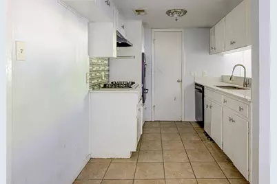 1306 E Saint Johns Avenue, Austin, TX 78752 - Photo 4