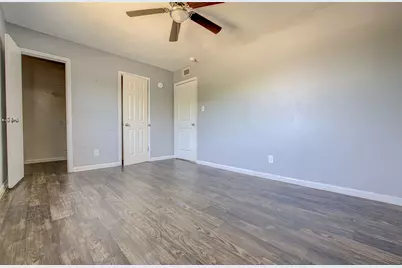 1306 E Saint Johns Avenue, Austin, TX 78752 - Photo 14
