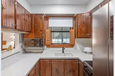 406 N Acorn Street, Fredericksburg, TX 78624 - Photo 8