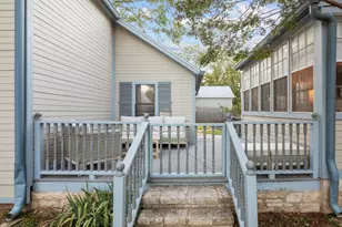 406 N Acorn St, Fredericksburg, TX 78624 - Photo 18