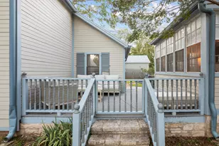 406 N Acorn St, Fredericksburg, TX 78624 - Photo 18