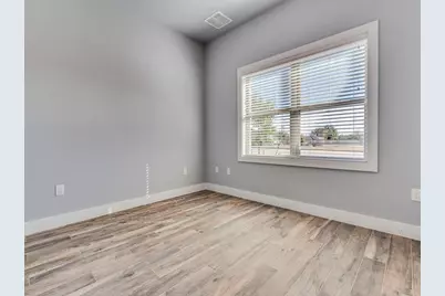 103 E Walter Avenue #B, Pflugerville, TX 78660 - Photo 12