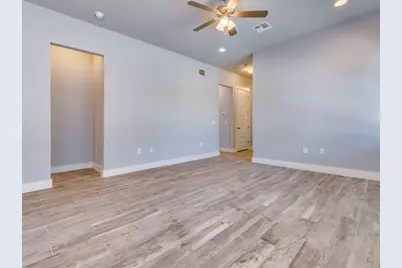 103 E Walter Avenue #B, Pflugerville, TX 78660 - Photo 2