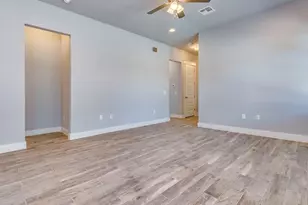 103 E Walter Ave, Pflugerville, TX 78660 - Photo 2