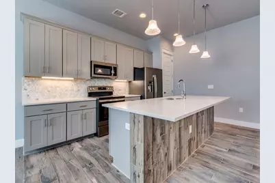 103 E Walter Avenue #B, Pflugerville, TX 78660 - Photo 4