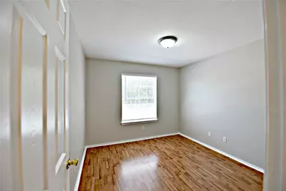 9207 Brandts Wood Street, Austin, TX 78744 - Photo 18