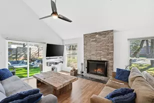 2505 Barton Hills Dr, Austin, TX 78704 - Photo 2