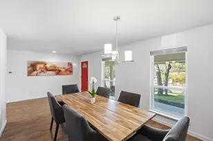 2505 Barton Hills Dr, Austin, TX 78704 - Photo 4