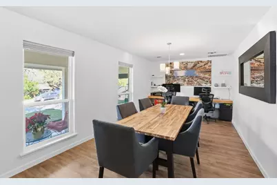 2505 Barton Hills Drive, Austin, TX 78704 - Photo 12