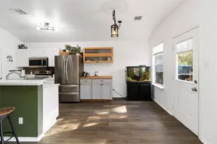 106 Shadow Wood Trail, Cedar Creek, TX 78612 - Photo 10