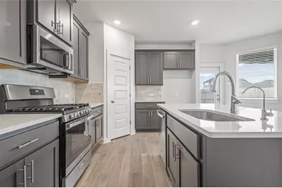 187 Everglades Drive, Kyle, TX 78640 - Photo 6