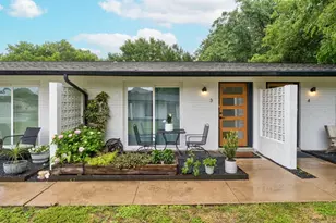 1213 Hollow Creek Dr, Austin, TX 78704 - Photo 1