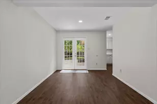 8405 Fenton Dr, Austin, TX 78736 - Photo 12