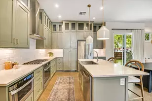 1605 Hether St, Austin, TX 78704 - Photo 12