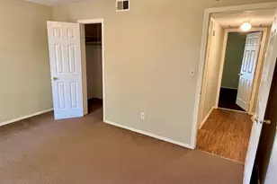112 Hillside Cove, Elgin, TX 78621 - Photo 14