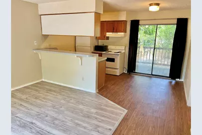112 Hillside Cove #B, Elgin, TX 78621 - Photo 4