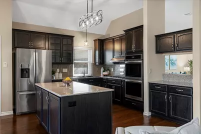 11008 Needham Court, Austin, TX 78739 - Photo 12