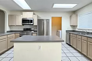 12810 Bartholdi St, Austin, TX 78753 - Photo 12