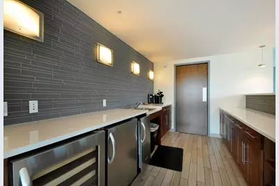 300 Bowie Street #2706, Austin, TX 78703 - Photo 18