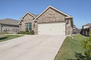 507 Bluejack Wy, Hutto, TX 78634 - Photo 4