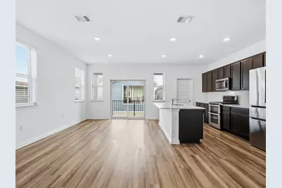 8005 Mellencamp Drive #210, Austin, TX 78744 - Photo 2