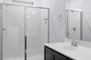 8005 Mellencamp Dr, Austin, TX 78744 - Photo 12