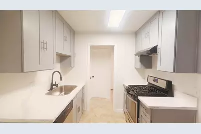 1900 Hearthside Drive, Austin, TX 78757 - Photo 2