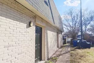 1900 Hearthside Dr, Austin, TX 78757 - Photo 1