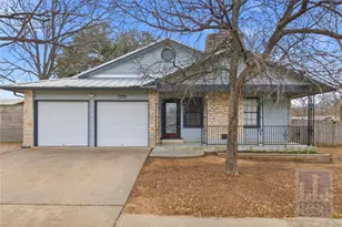 6201 Tara Dr, Austin, TX 78744 - Photo 1