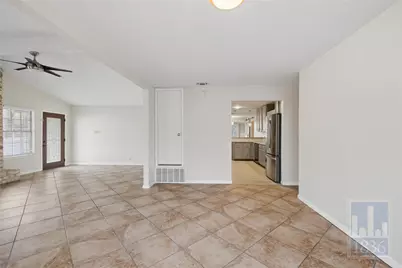 6201 Tara Drive, Austin, TX 78744 - Photo 6