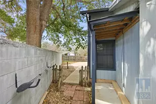 6201 Tara Dr, Austin, TX 78744 - Photo 32