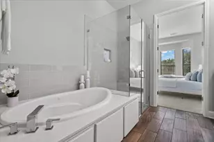 6724 Vicenza Dr, Austin, TX 78739 - Photo 18