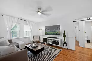 2705 Stacy Ln, Austin, TX 78704 - Photo 2