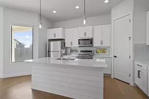 409 Delmar Ave, Austin, TX 78752 - Photo 10