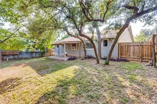 7901 Keswick Dr, Austin, TX 78745 - Photo 22