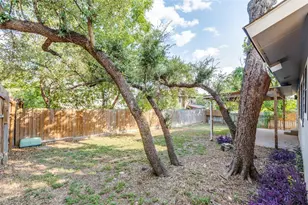 7901 Keswick Dr, Austin, TX 78745 - Photo 24