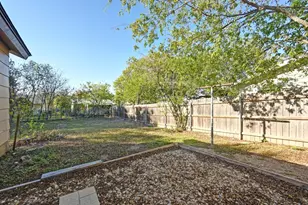 5904 Garden Oaks Dr, Austin, TX 78745 - Photo 18