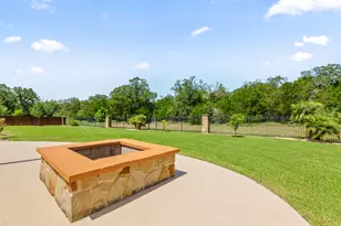 110 Long Bow Cove, Bastrop, TX 78602 - Photo 34