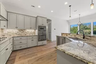 110 Long Bow Cove, Bastrop, TX 78602 - Photo 6
