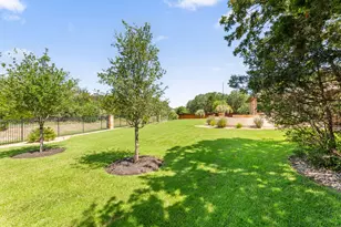 110 Long Bow Cove, Bastrop, TX 78602 - Photo 30