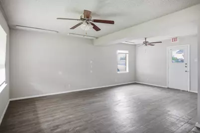 1305 S Mays Street #C&D, Round Rock, TX 78664 - Photo 14