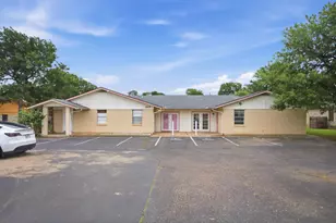 1305 S Mays St, Round Rock, TX 78664 - Photo 1