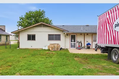 1305 S Mays Street #C&D, Round Rock, TX 78664 - Photo 18