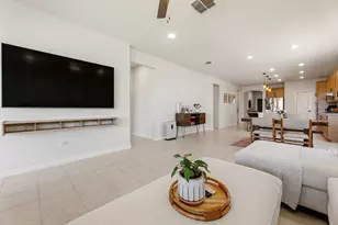 304 Sweetleaf Dr, Buda, TX 78610 - Photo 20