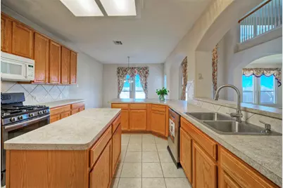 601 Indian Run Drive, Pflugerville, TX 78660 - Photo 18
