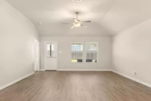 1008 Windflower, New Braunfels, TX 78130 - Photo 18